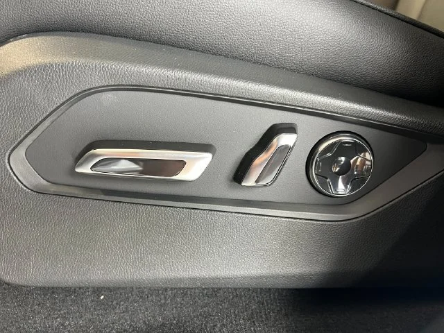 New 2026 Liquid Carbon Metallic Acura Base image 15