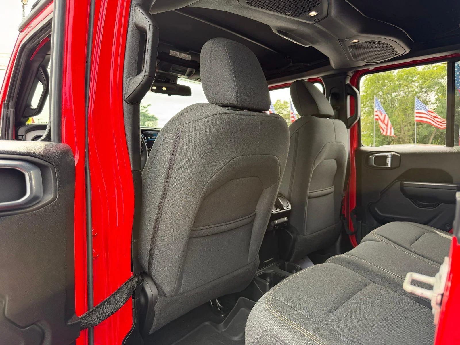 Used 2024 Red Jeep Sport S image 23
