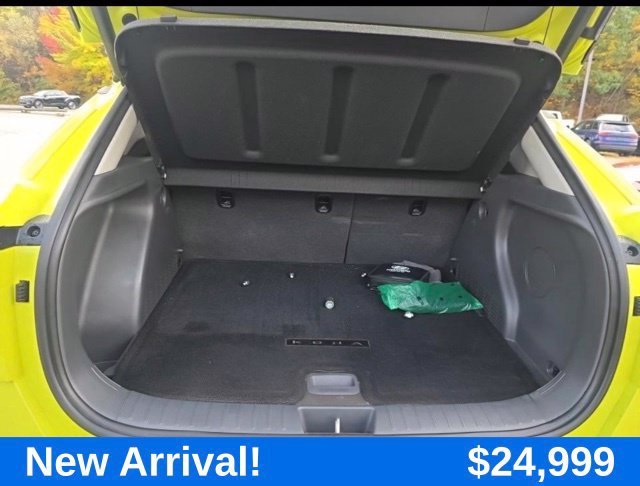 Used 2024  Hyundai Limited image 11