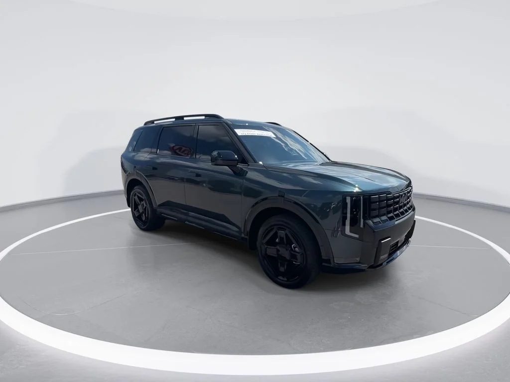 Used 2027 Green Kia X-Line EX image 2