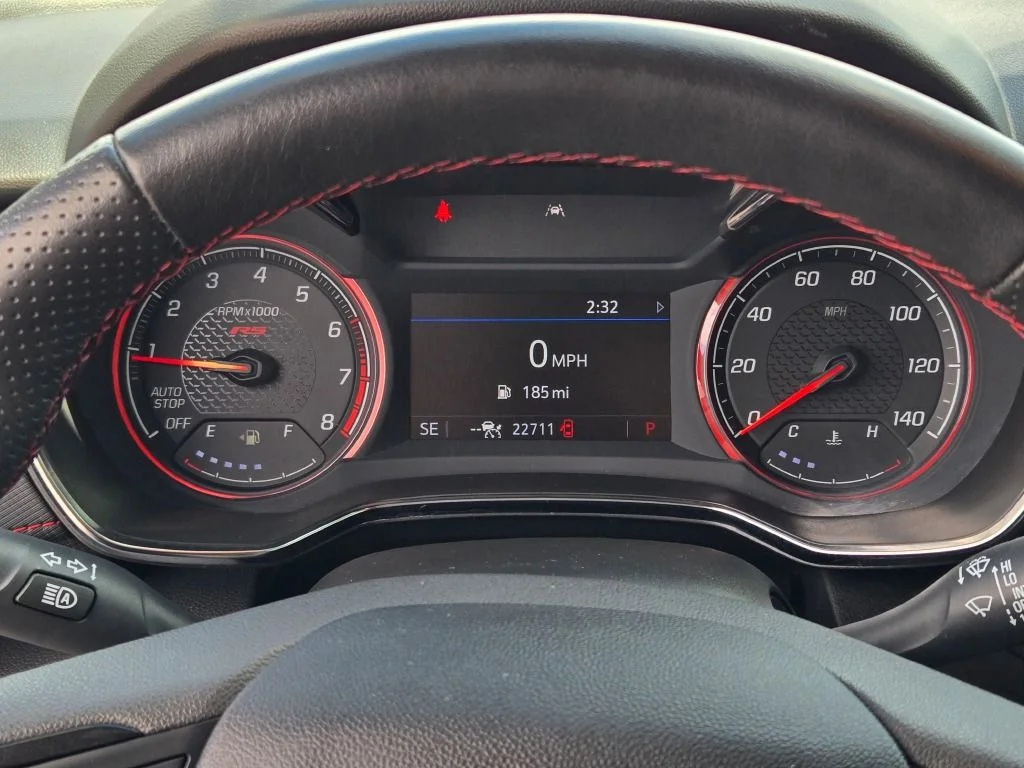 Used 2022 White Chevrolet RS image 32