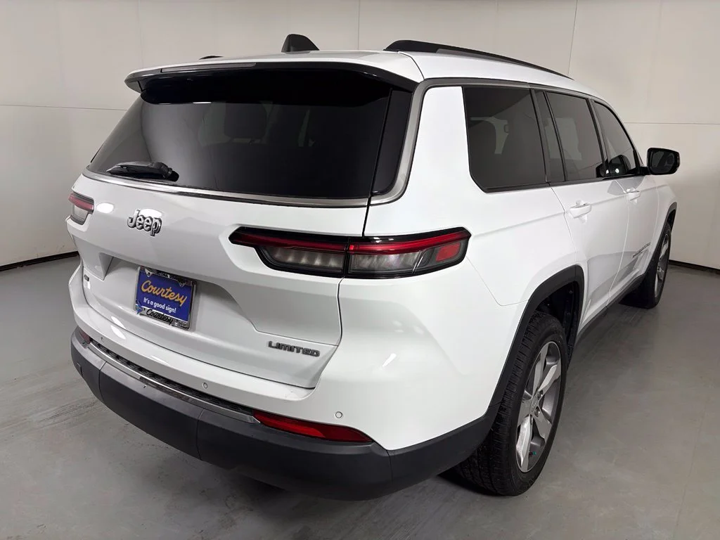 Used 2021 White Jeep Limited image 8