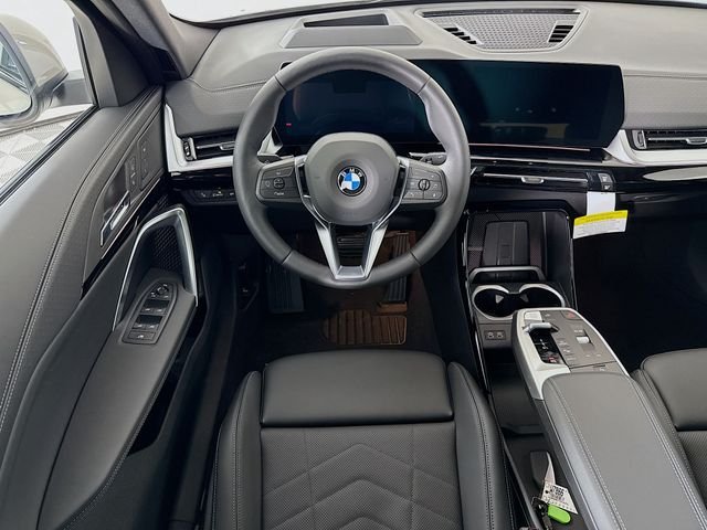 Used 2026 Beige BMW xDrive28i image 23