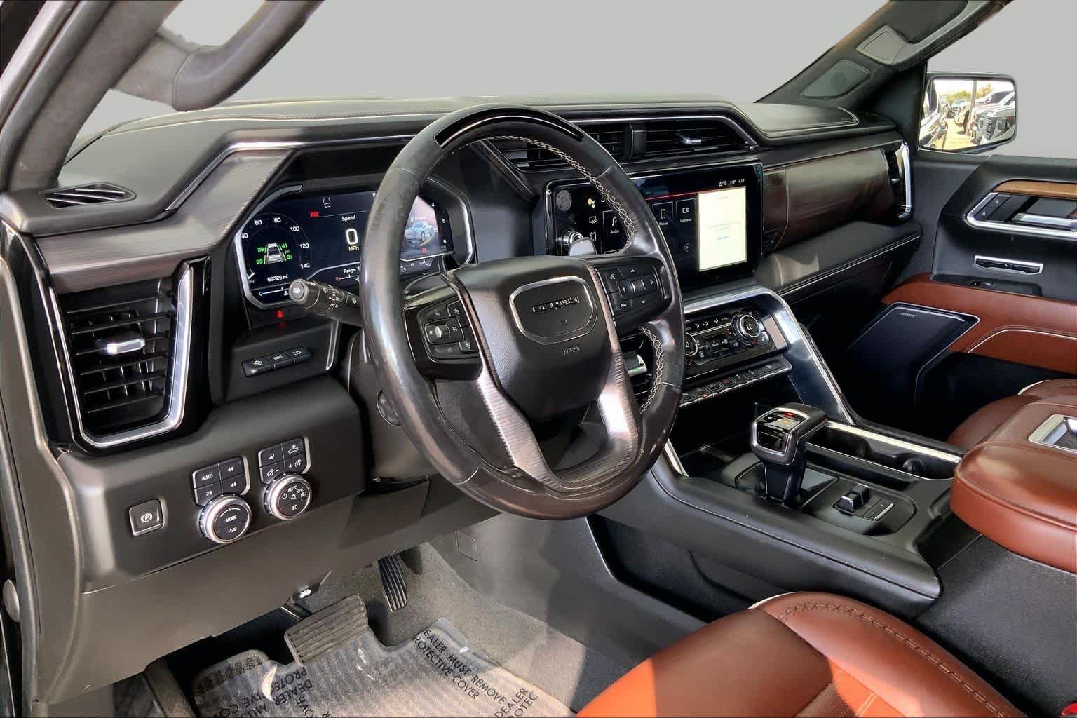 Used 2022 Onyx Black GMC Denali Ultimate image 16
