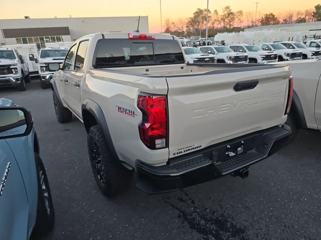 2026 Chevrolet Colorado Trail Boss photo 3