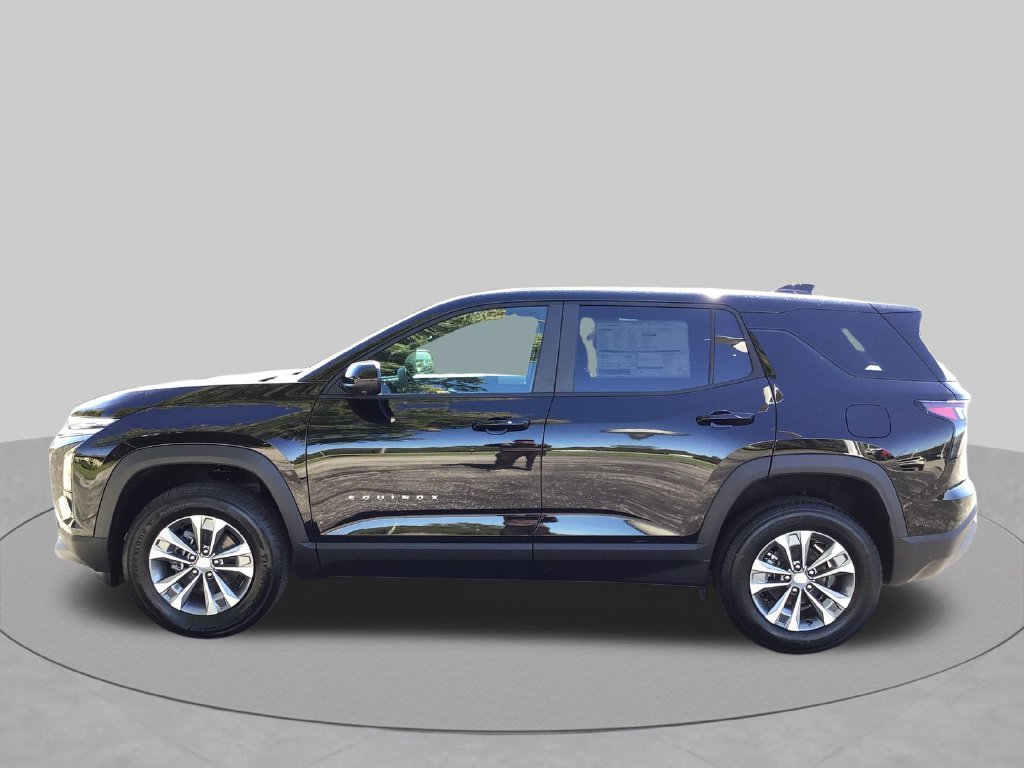 2027 Chevrolet Equinox LT - Photo 11