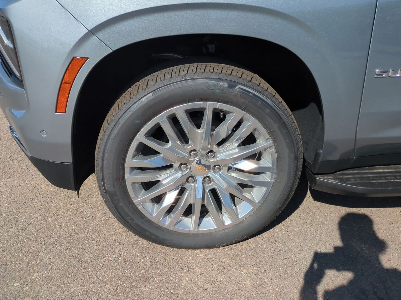 2026 Chevrolet Suburban Premier - Photo 26