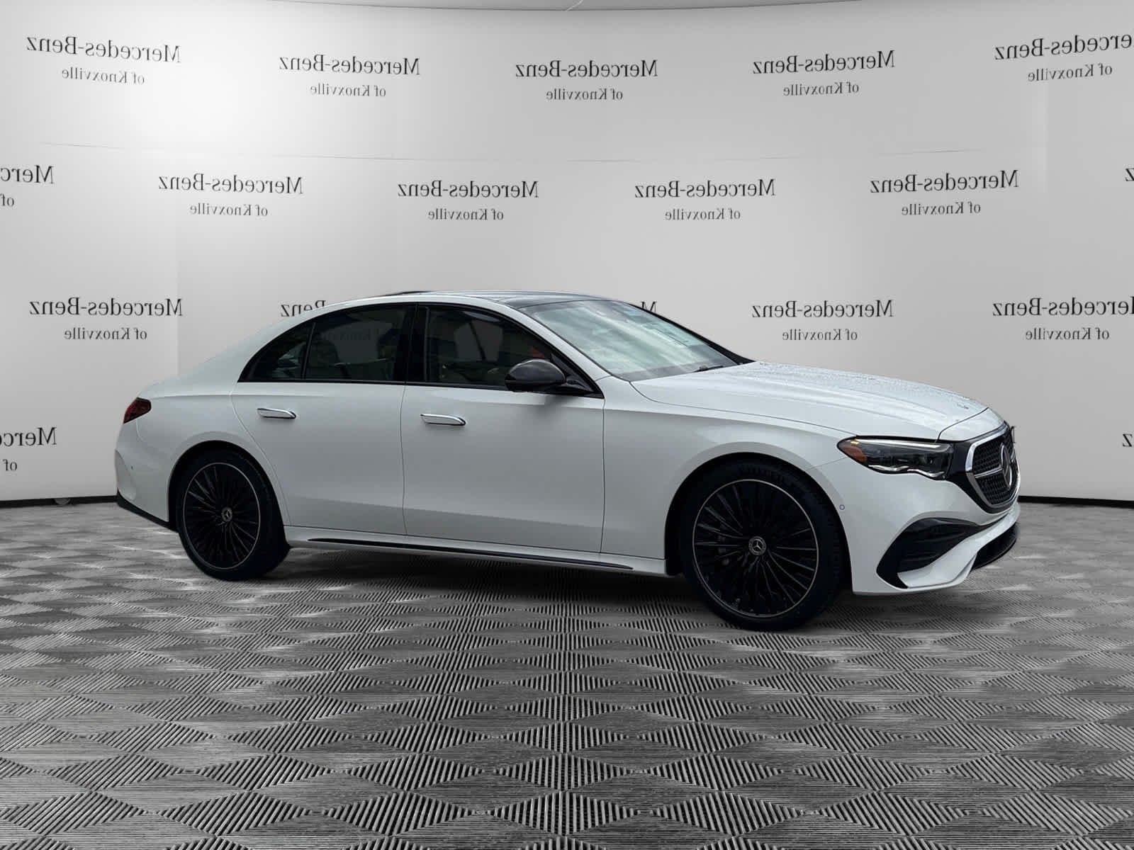 New 2026 Polar White Mercedes-Benz E 450 image 7