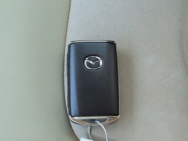 Certified Used 2023 Rhodium White Metallic Mazda 2.5 S Select Package image 27