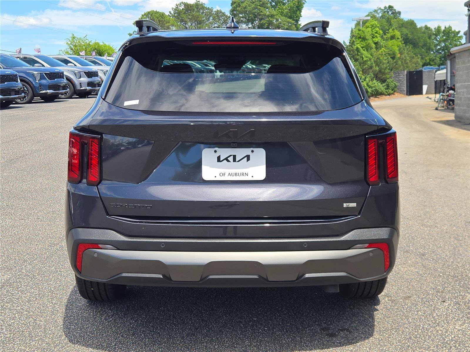 Certified Used 2025 Panthera Metal Kia X-Line EX image 8