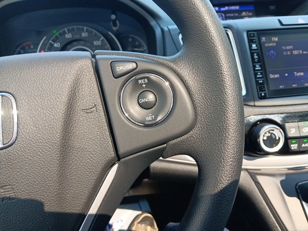 Used 2015  Honda EX image 21