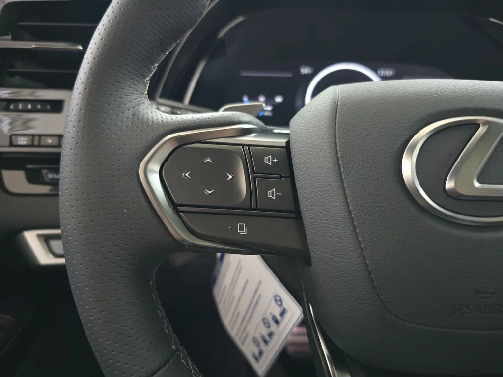 New 2026 White Lexus 500h F SPORT Performance image 17