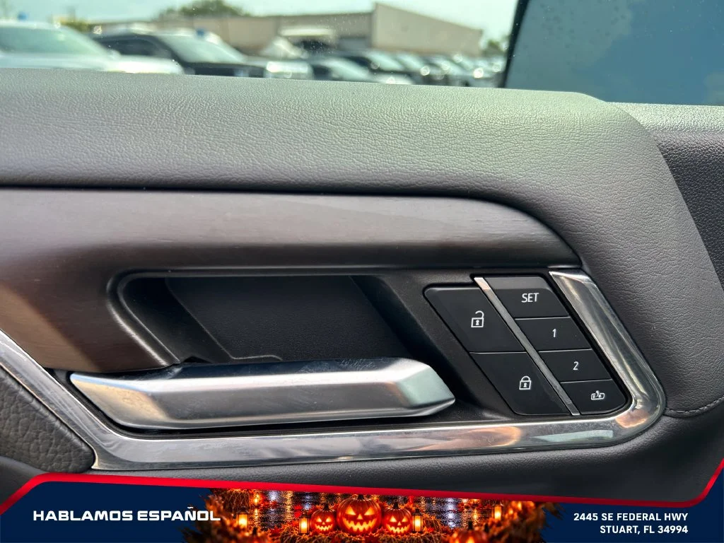 Used 2024 Sterling Metallic GMC Denali image 12