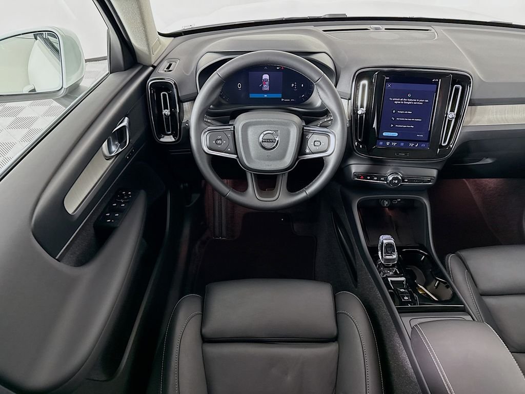 Used 2025 White Volvo B5 Plus Bright Theme image 19