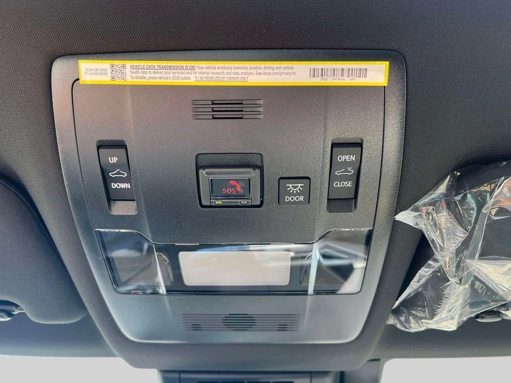 2026 Lexus UX Hybrid 300h Premium - Photo 30