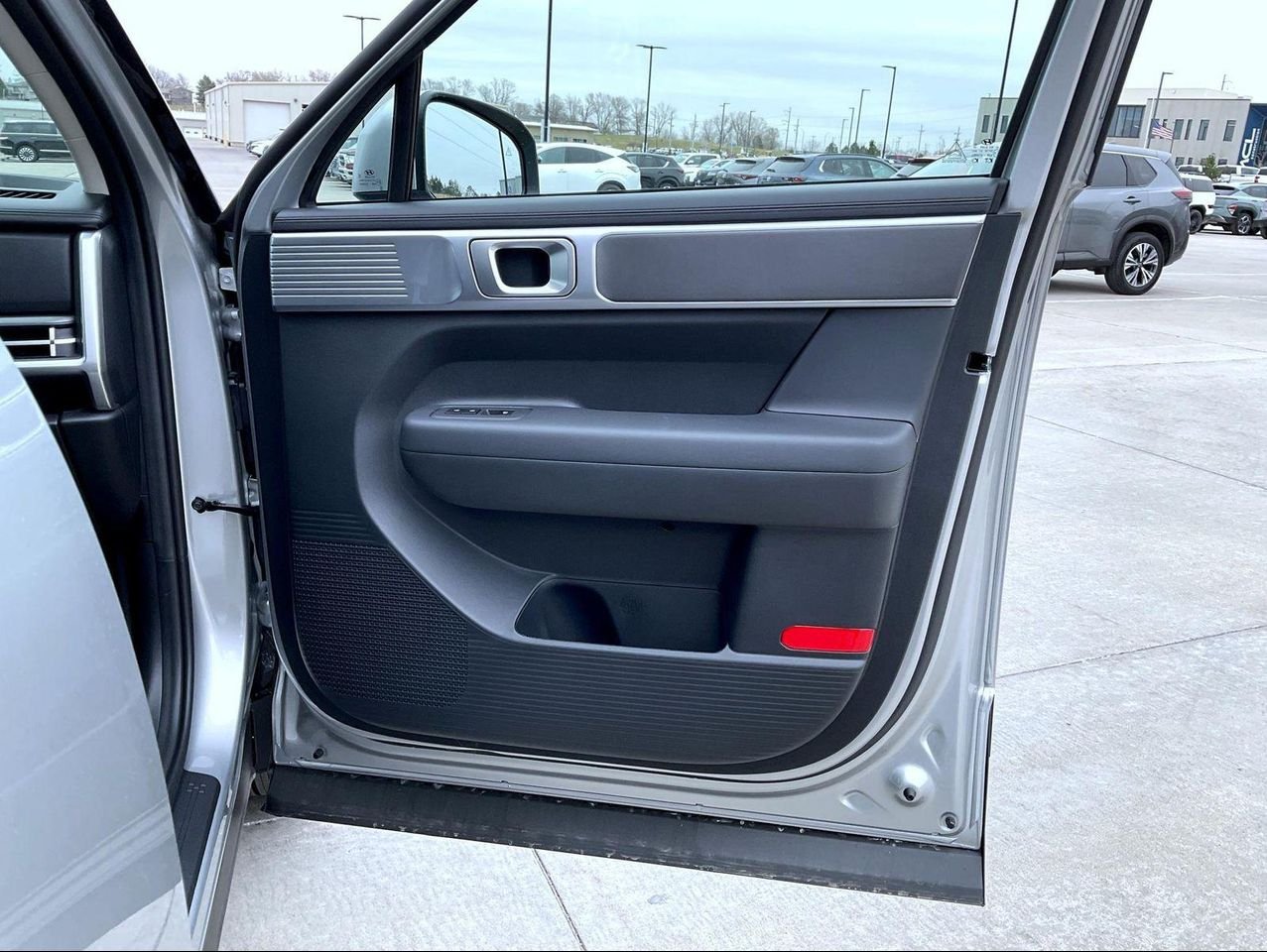 New 2026 Silver Hyundai SE image 17