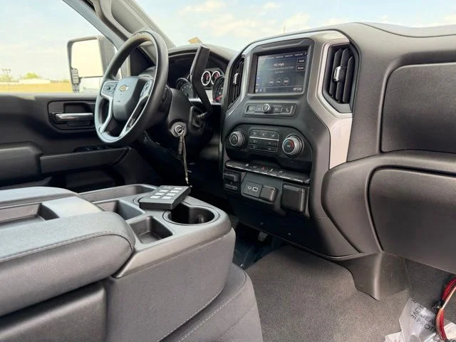 Used 2022 Blue Chevrolet Custom image 11