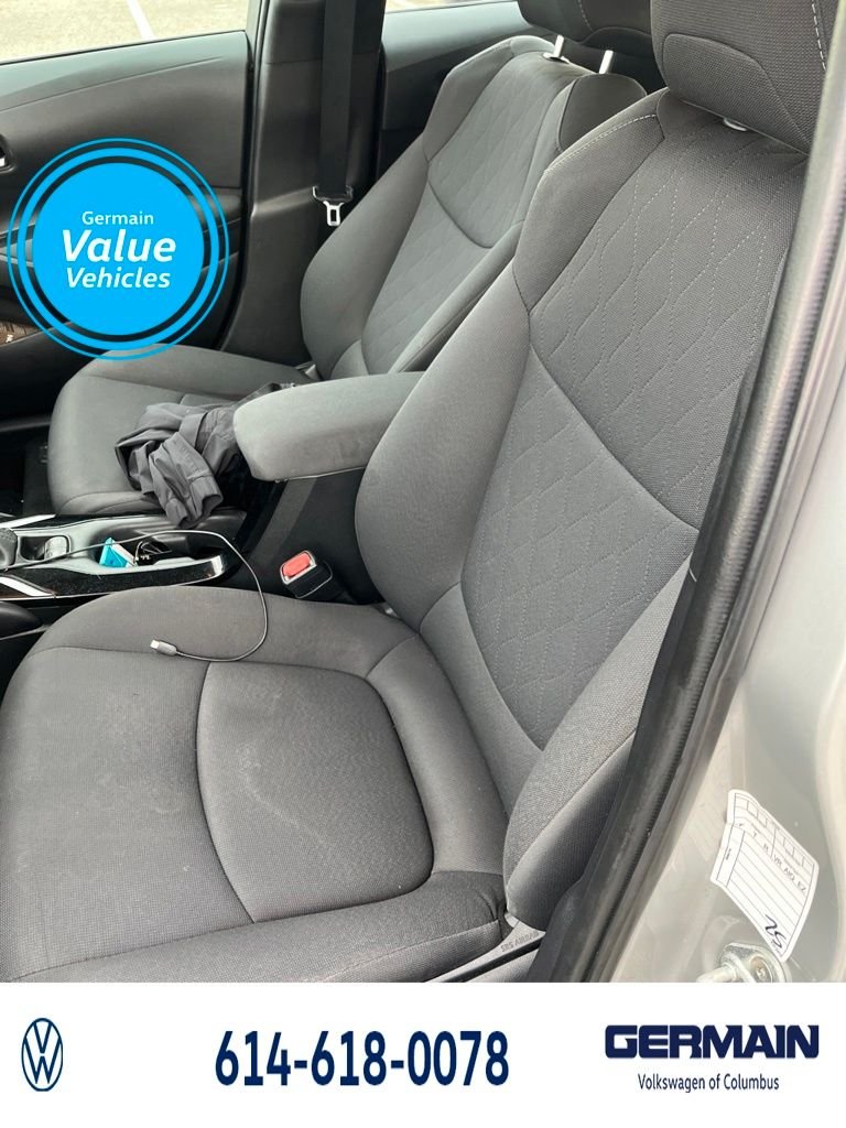 Used 2020 Silver Toyota LE image 17