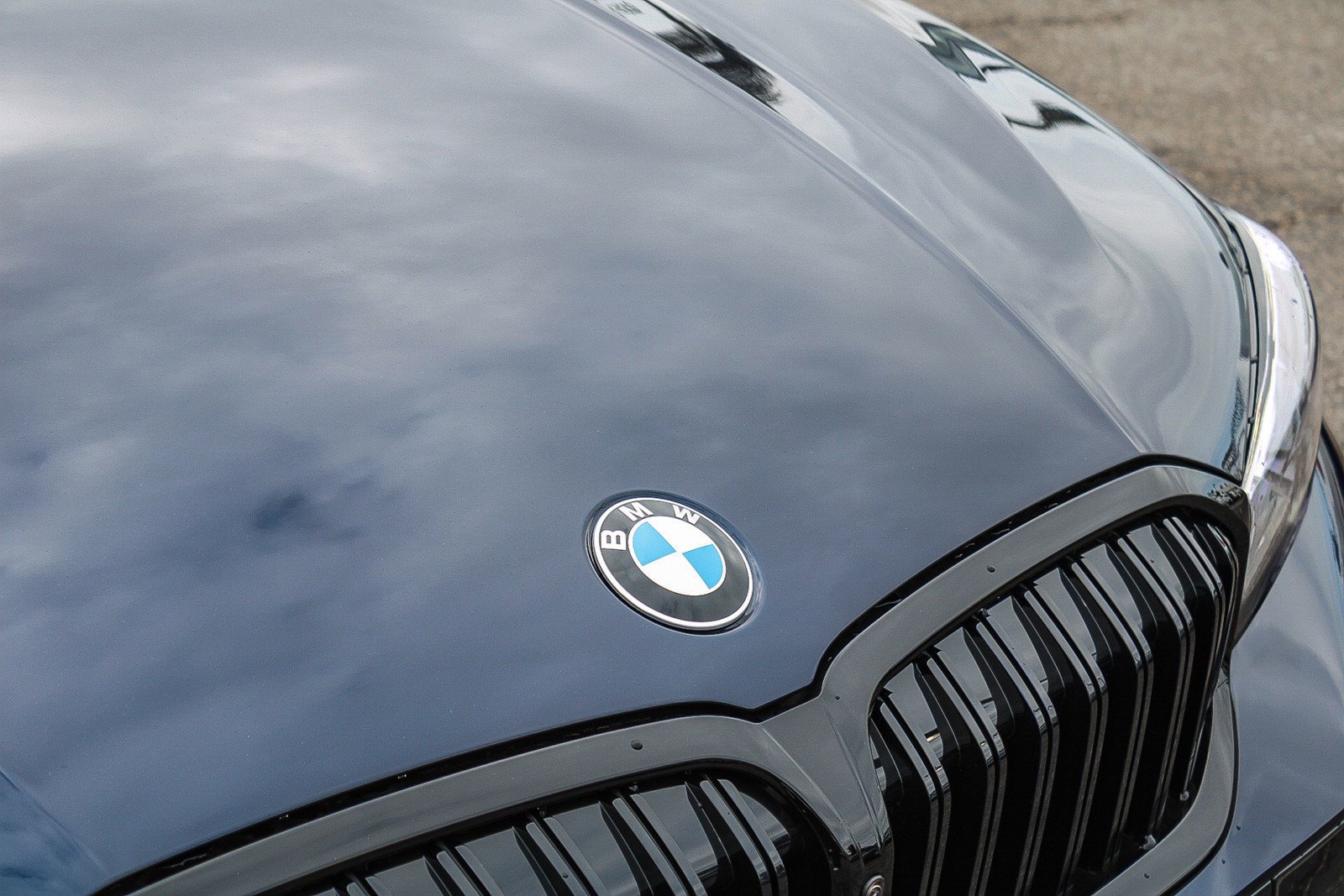New 2026 Tanzanite Blue II Metallic BMW 330i NA image 9