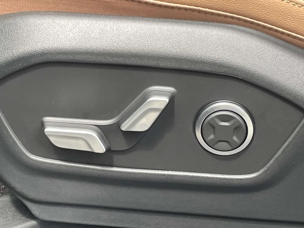 New 2026 Gray Hyundai Limited image 21