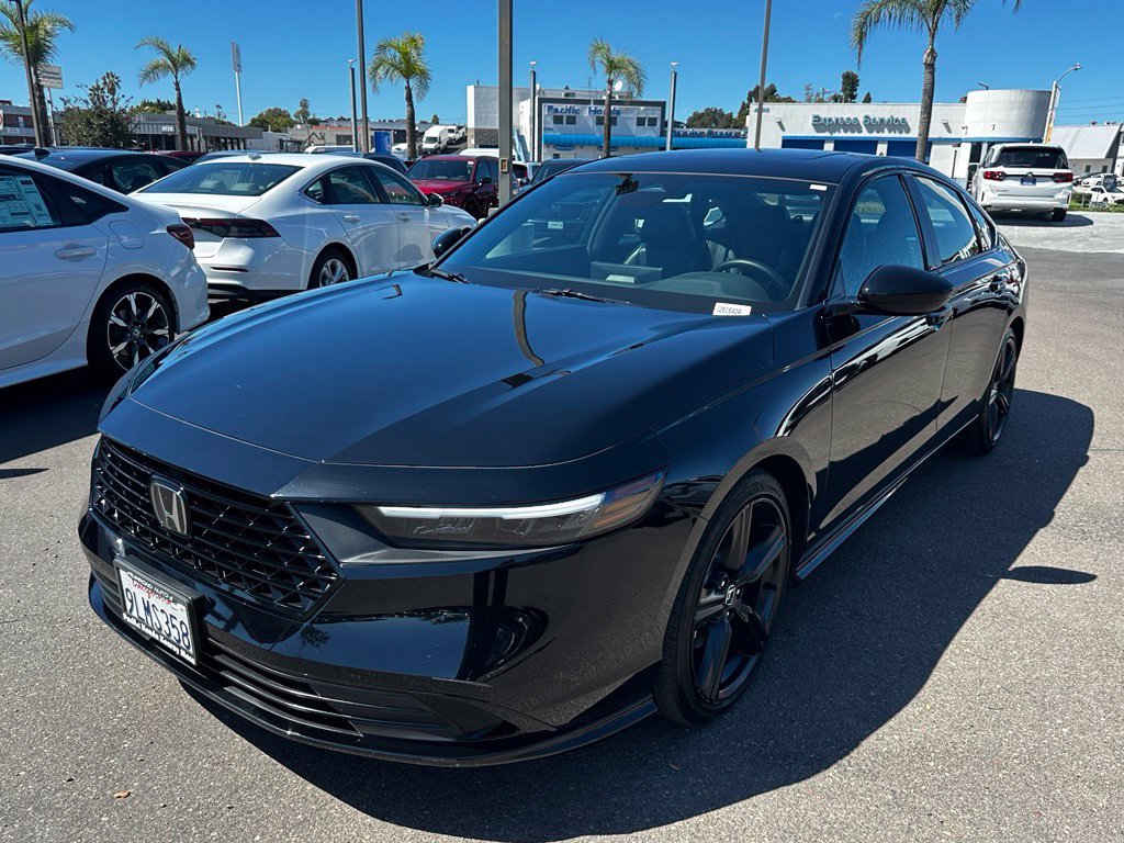 Certified Used 2024 Crystal Black Pearl Honda Sport-L image 4
