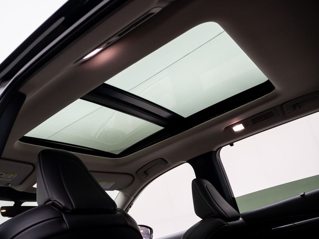Used 2023 Mineral INFINITI Sensory image 19