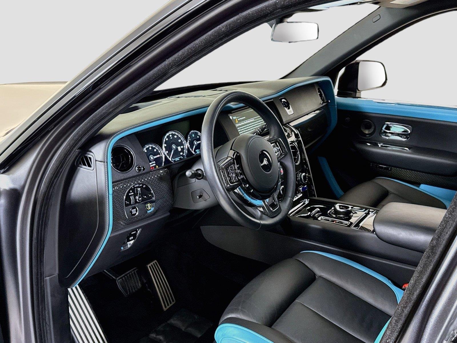Used 2023 Gunmetal Rolls-Royce Black Badge | Rear Entertainment | 26