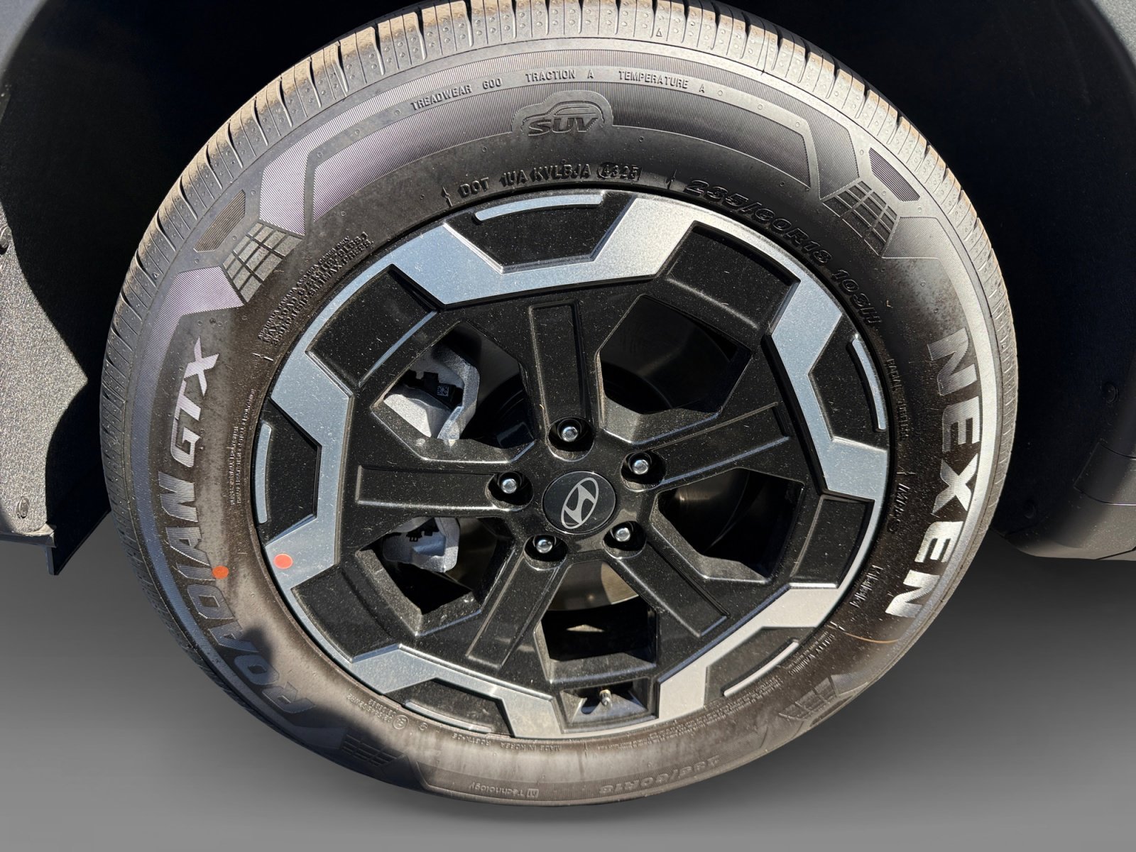 New 2026 Hampton Gray Hyundai SE FWD image 9