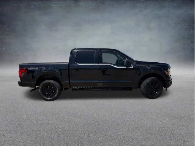 Used 2024 Black Ford XLT image 16