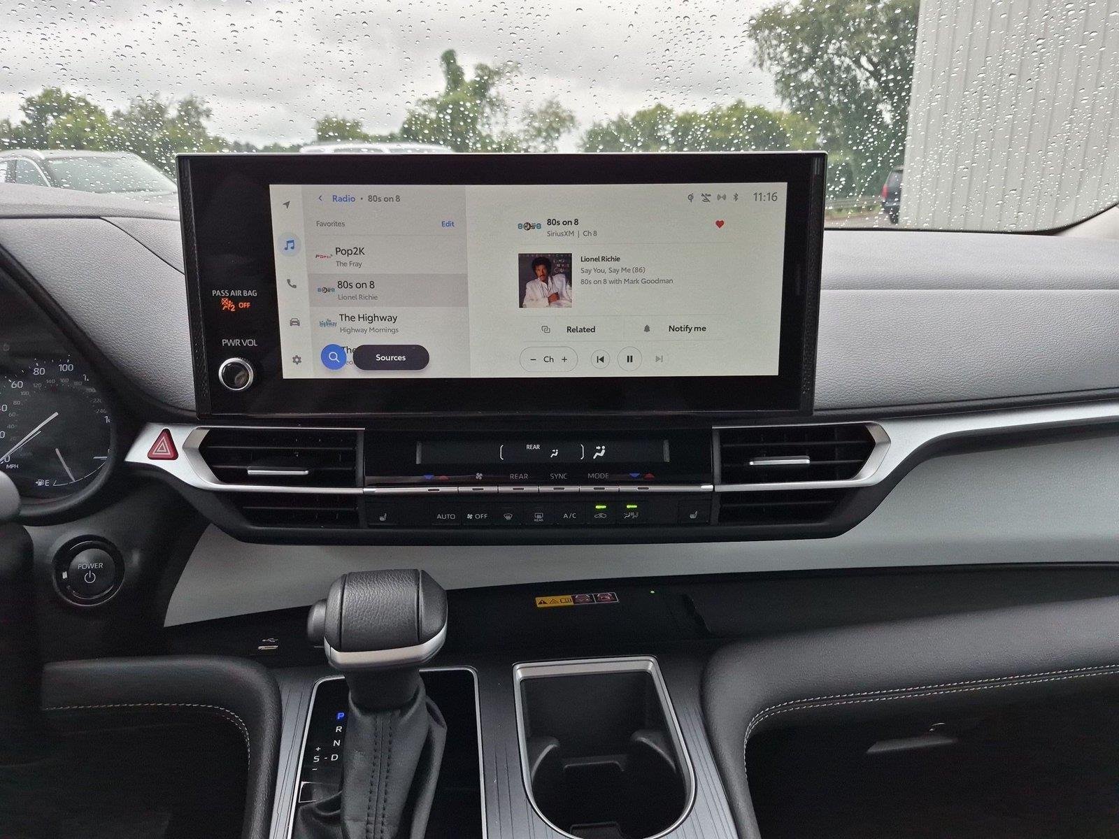Used 2025 Wind Chill Pearl Toyota XLE image 23