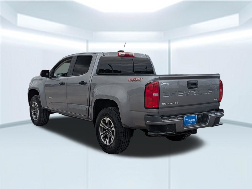 Used 2021 Gray Chevrolet Z71 image 4