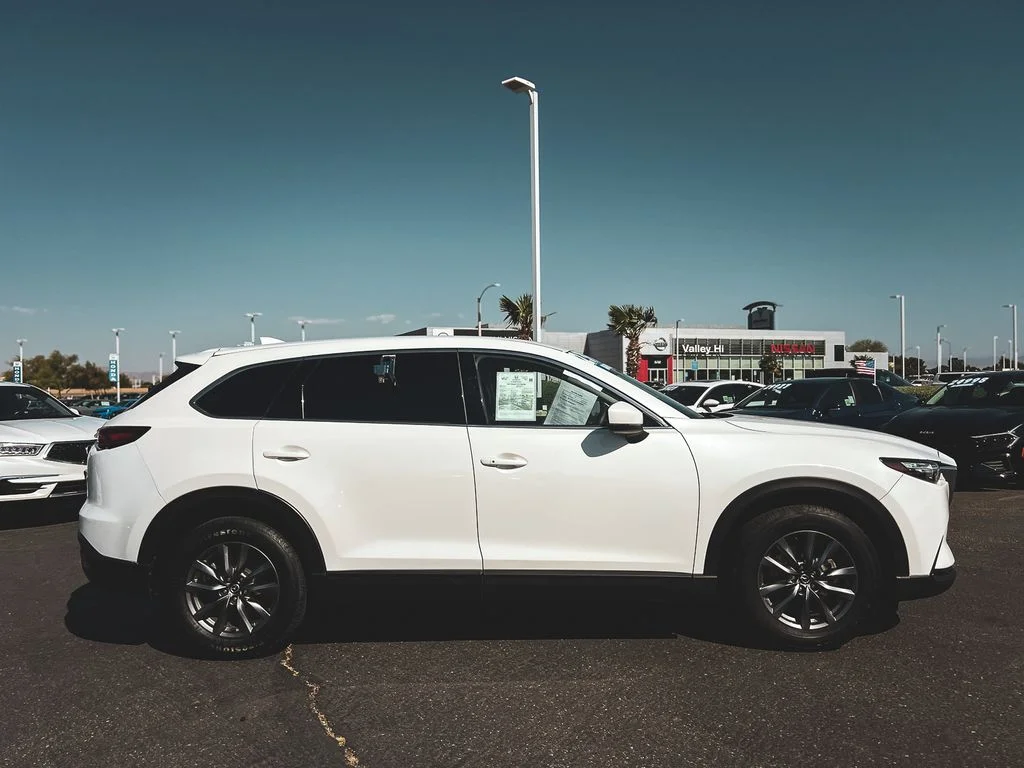 Used 2022 White Mazda Touring image 10
