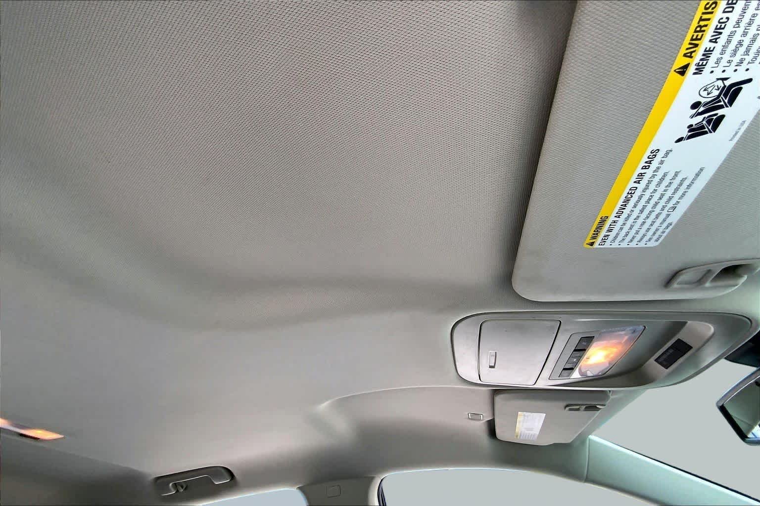 Used 2018 Summit White Chevrolet 4WD ZR2 image 13