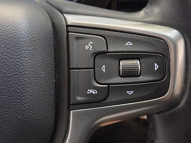 Used 2022 GLACIER BLUE METALLIC Chevrolet LT image 25
