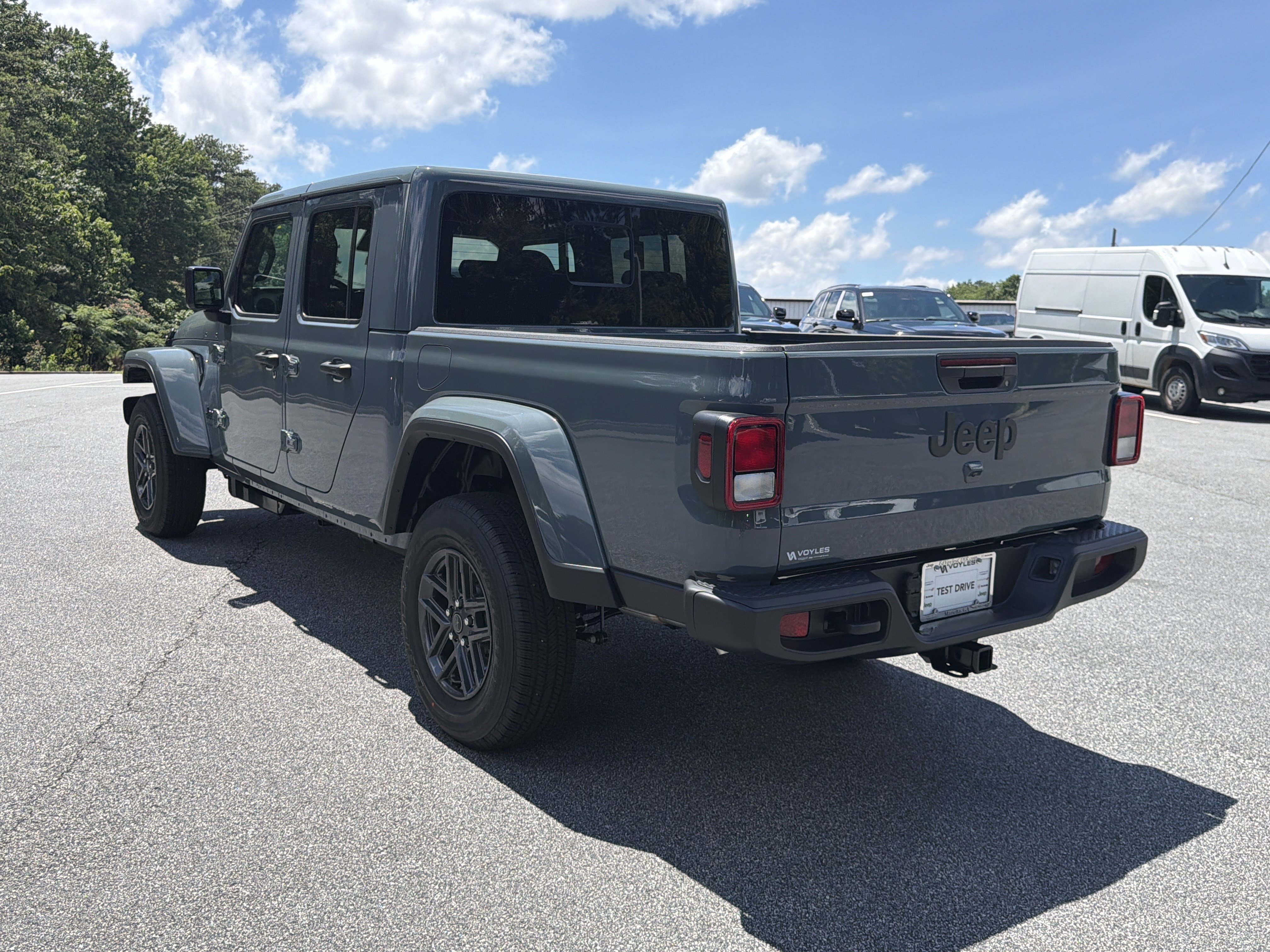 New 2026 Anvil Clear-Coat Exterior Paint Jeep Sport S image 6