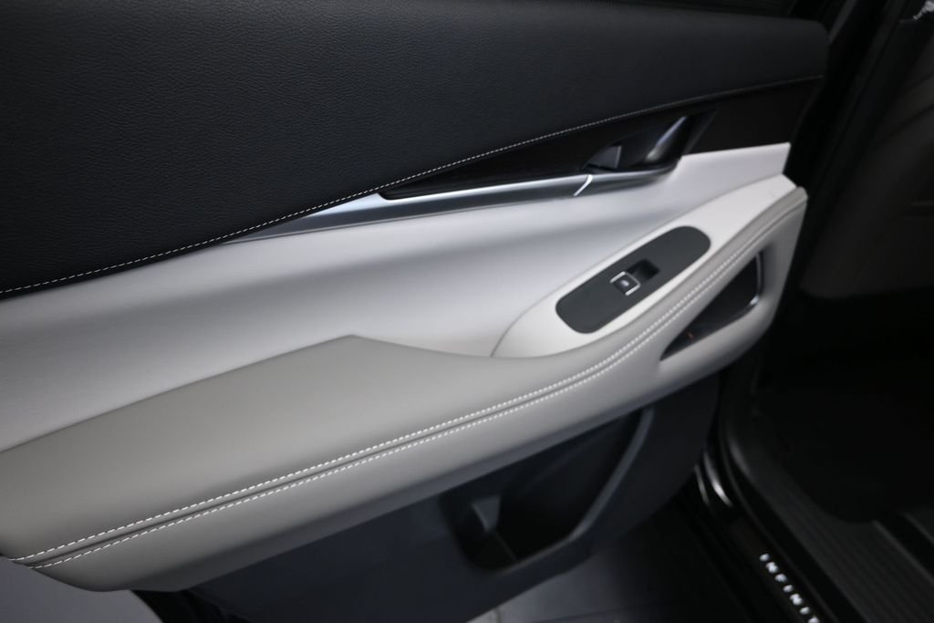 New 2026 MINERAL BLACK INFINITI Autograph AWD image 16