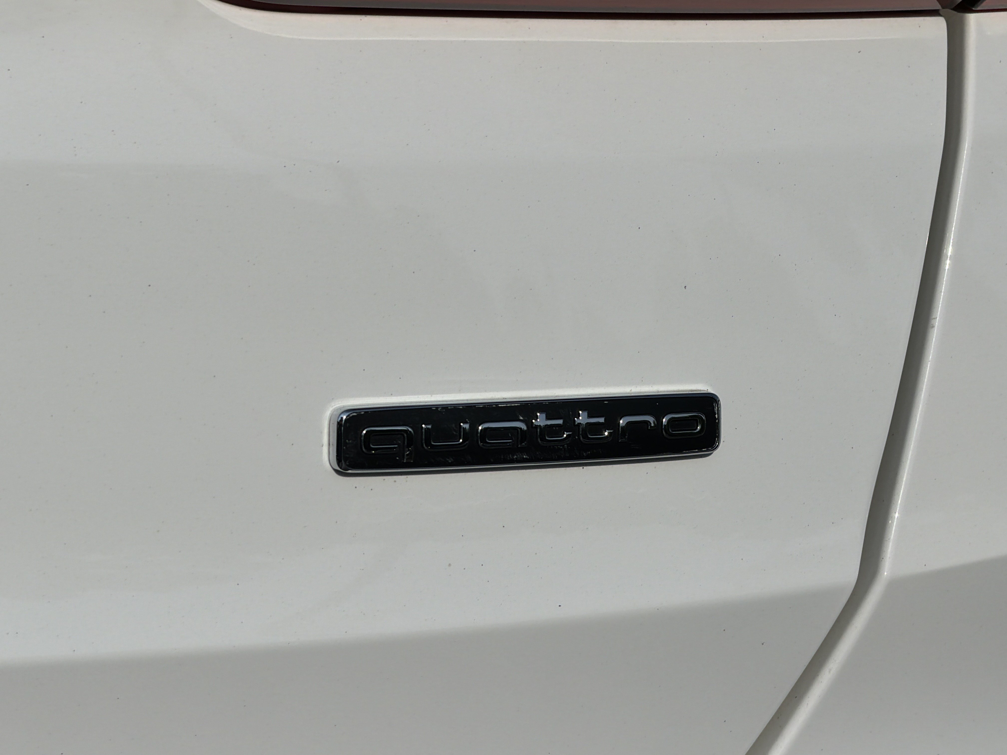 Used 2022 Glacier White Metallic Audi S line Premium image 26