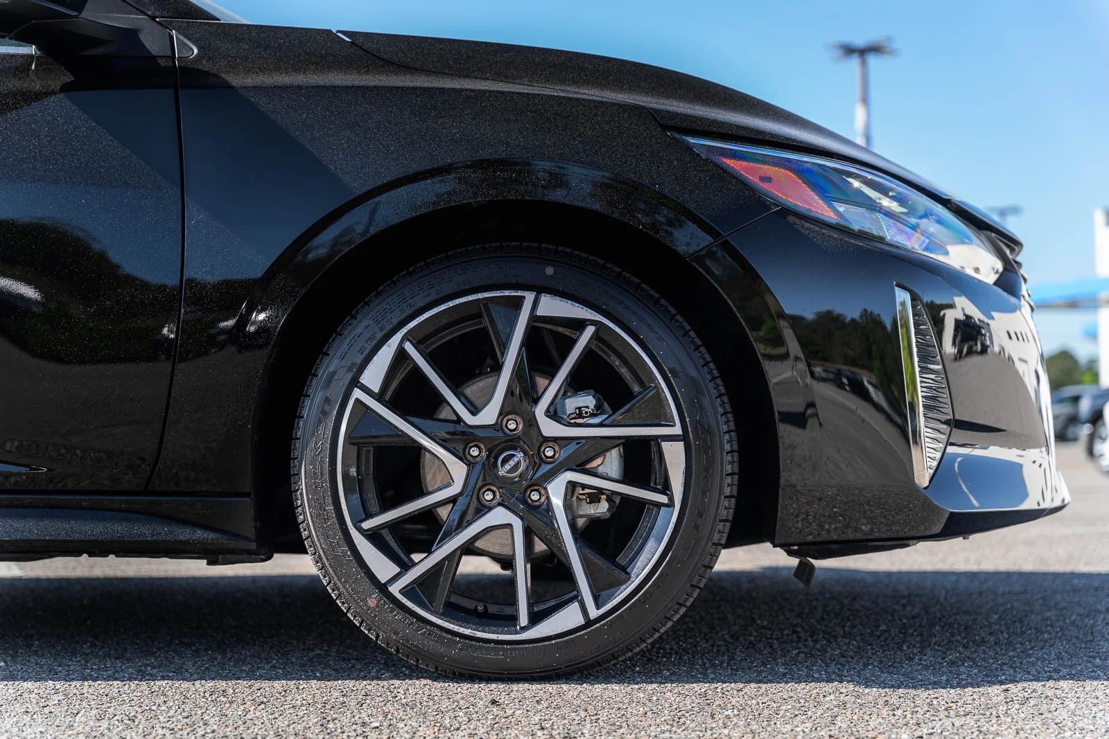 Used 2025 Black Nissan SR image 9