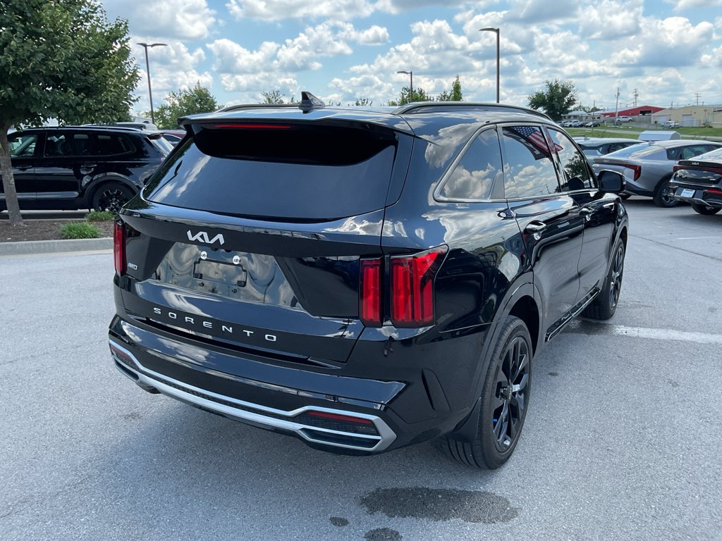 Used 2022 Ebony Black Kia SX image 10