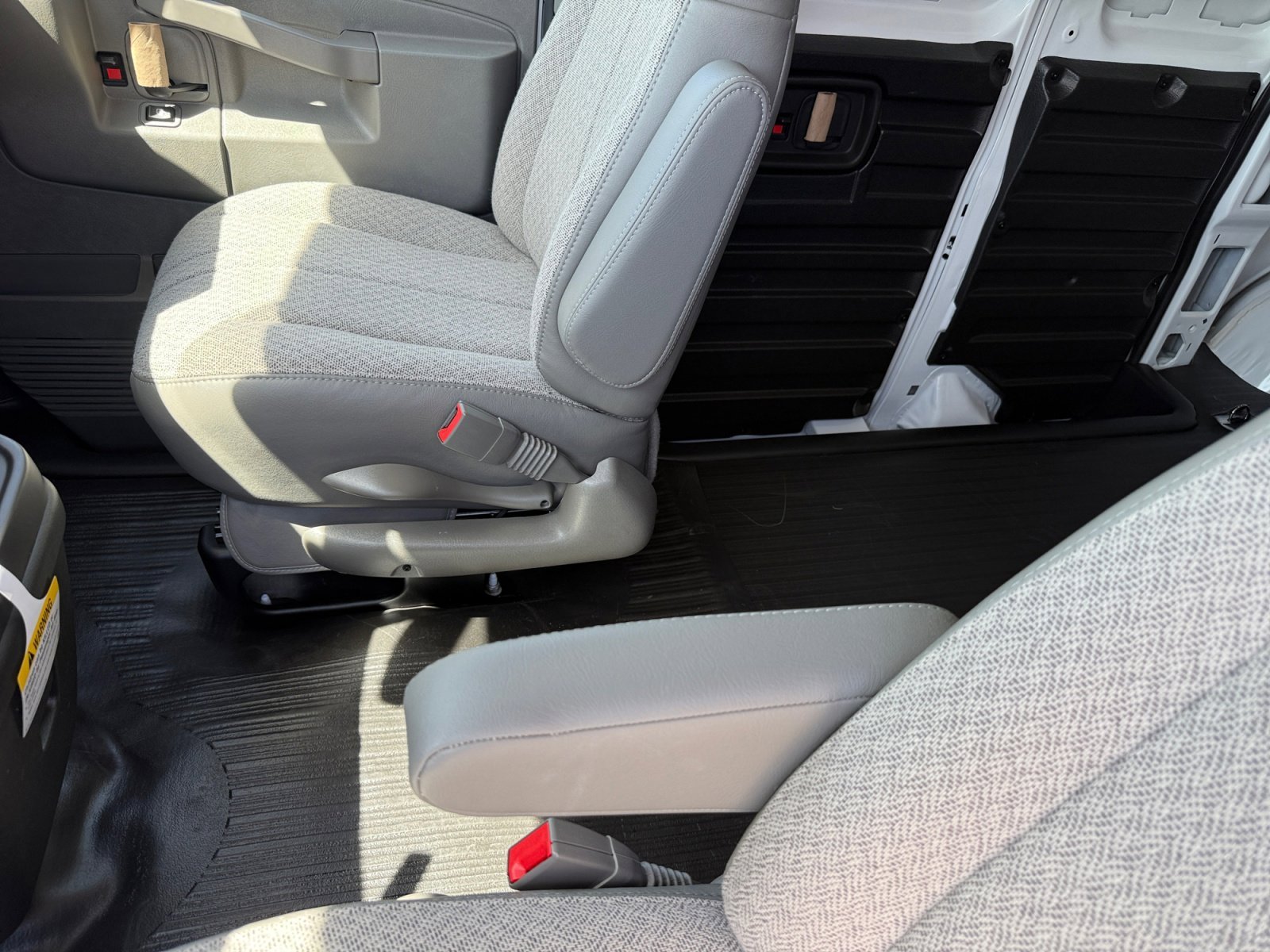 2026 Chevrolet Express Cargo Work Van - Photo 14
