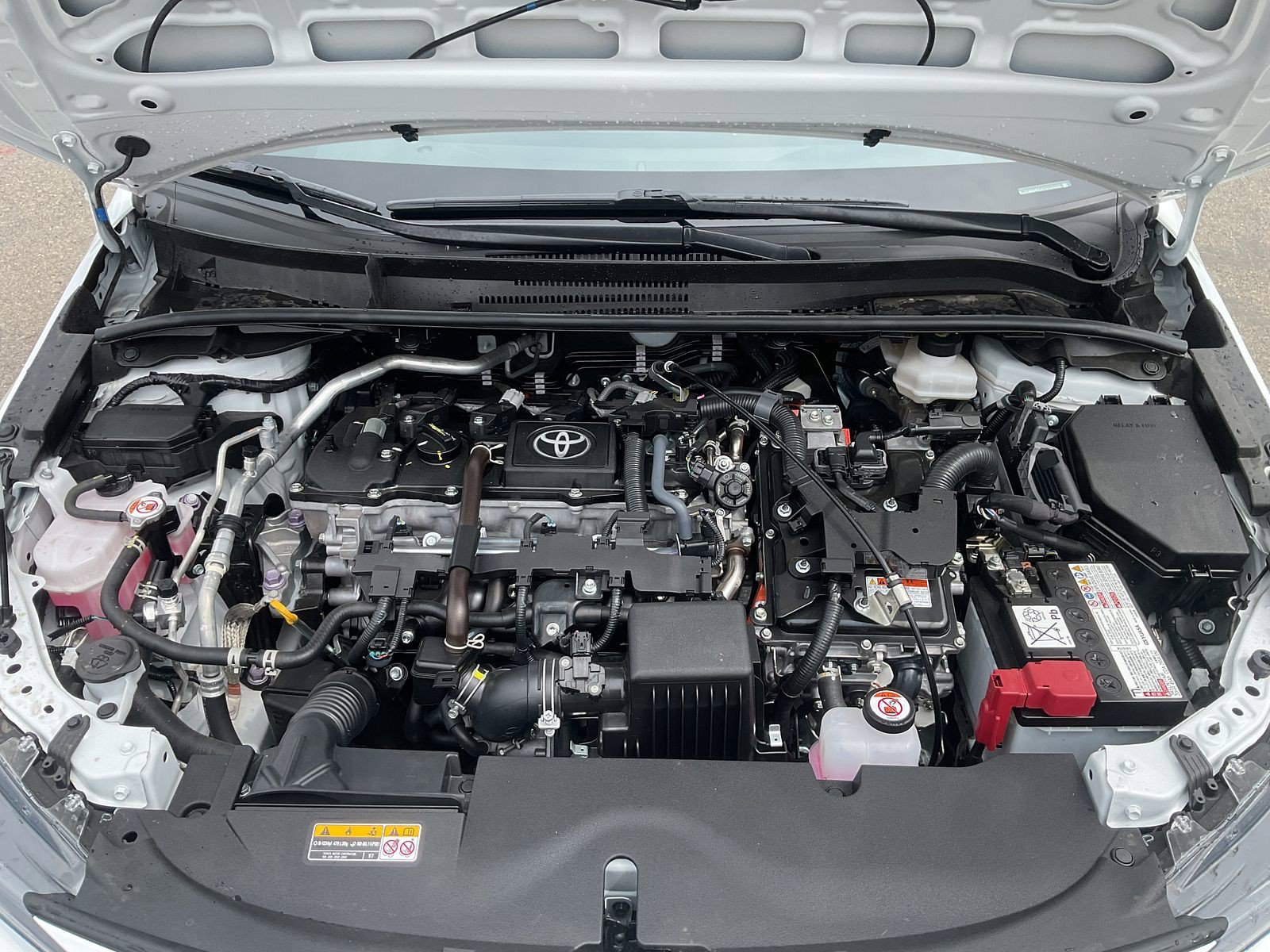 Certified Used 2026 Ice Toyota Hybrid SE image 9