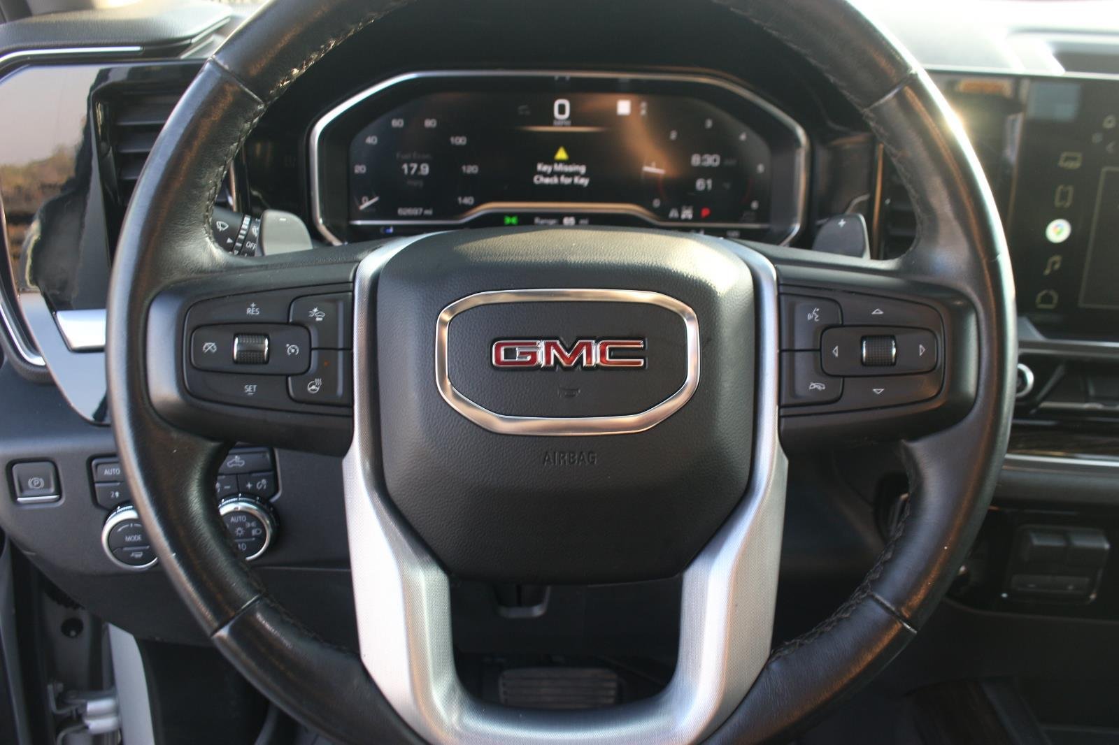 Used 2022 Quicksilver Metallic GMC Elevation image 19