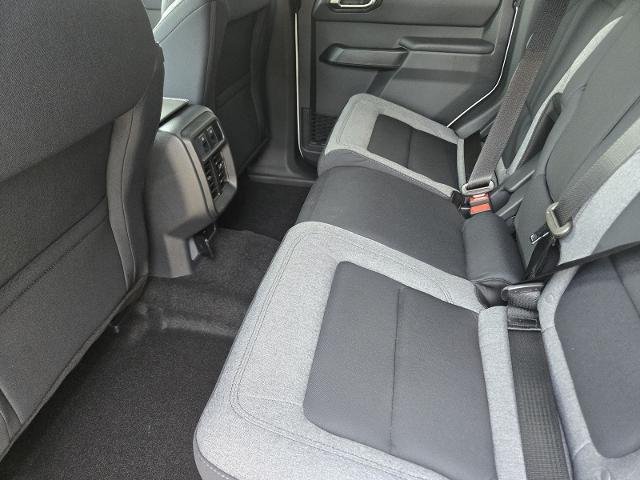 New 2026 Oxford White Ford Big Bend® image 38