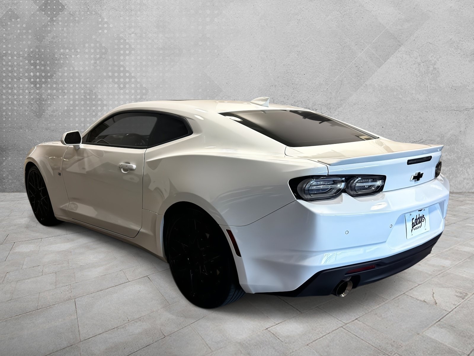 Used 2019 Summit White Chevrolet 3LT image 4