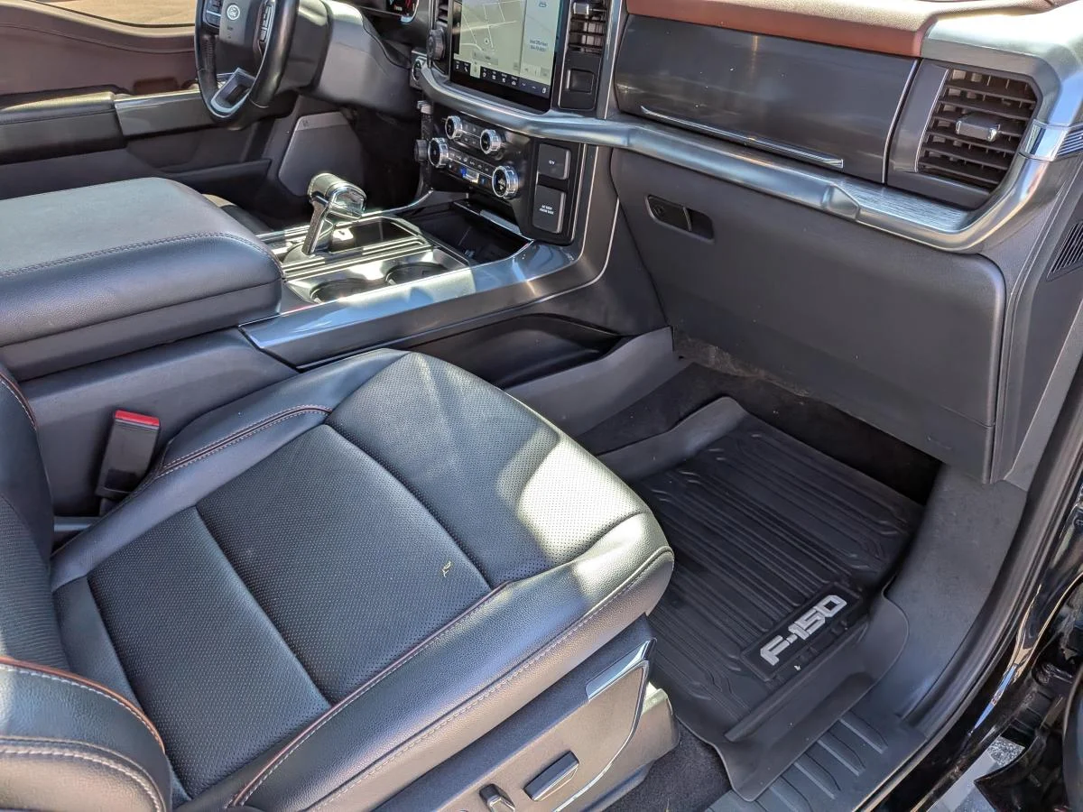Used 2023 Black Ford Lariat 4wd Supercrew image 19
