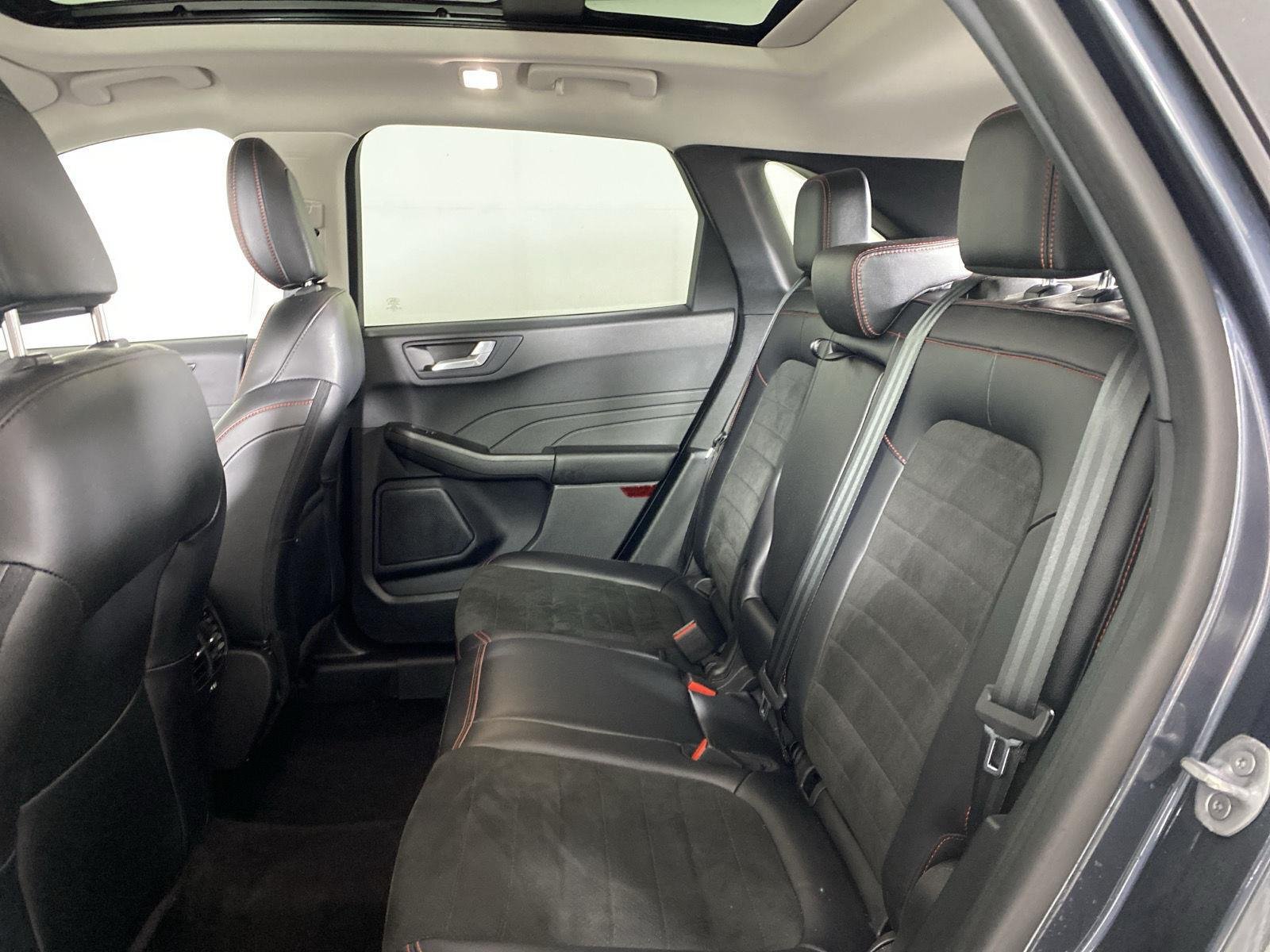 Used 2022 Stone Blue Metallic Ford SEL image 27