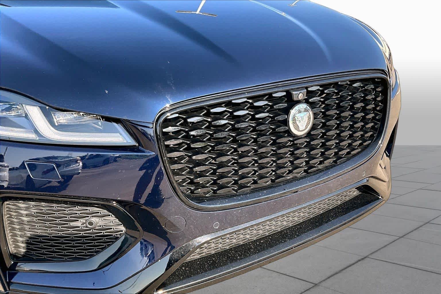 Used 2026 Portofino Blue Metallic Jaguar R-Dynamic S image 28