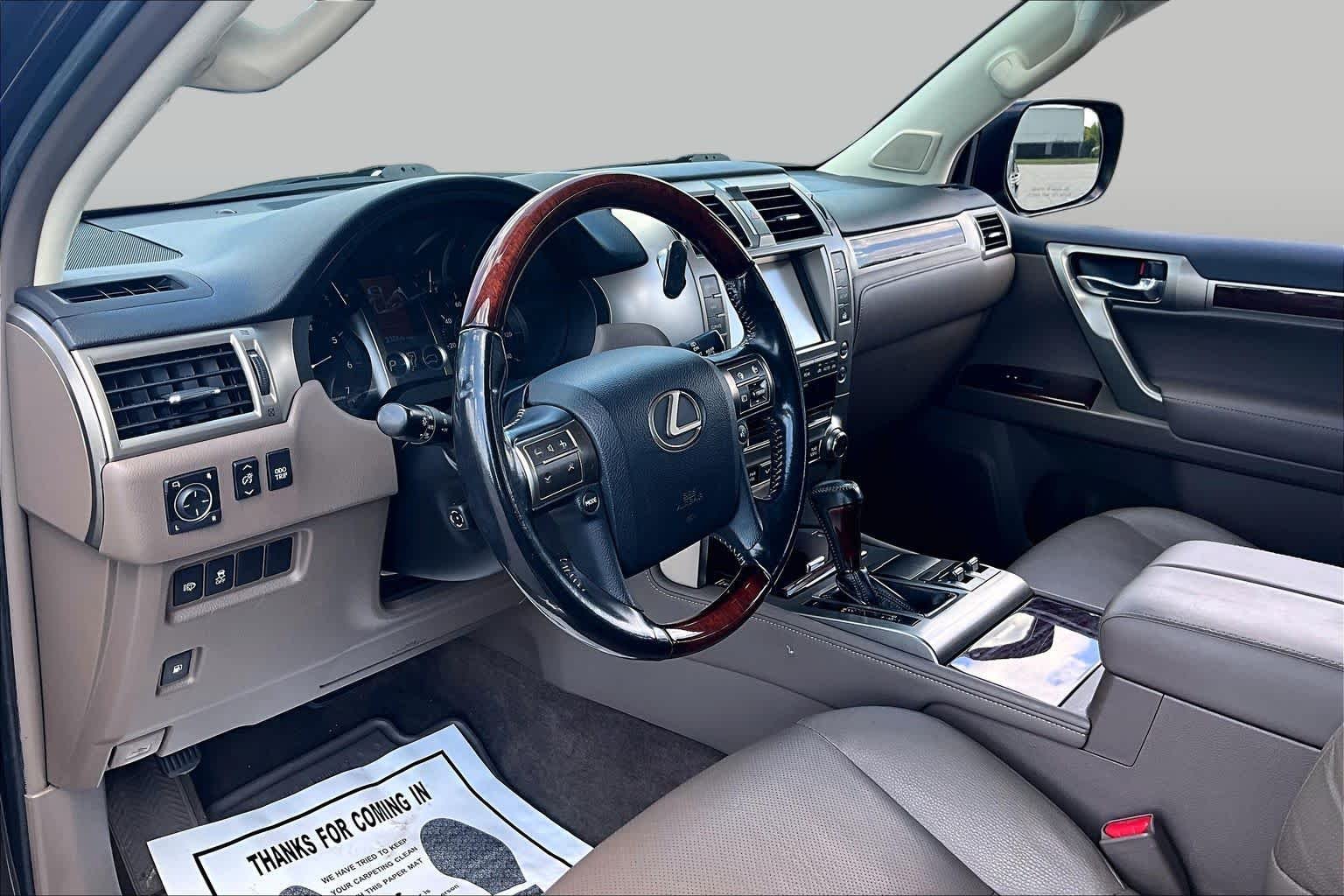 Used 2016 Fire Agate Pearl Lexus  image 18