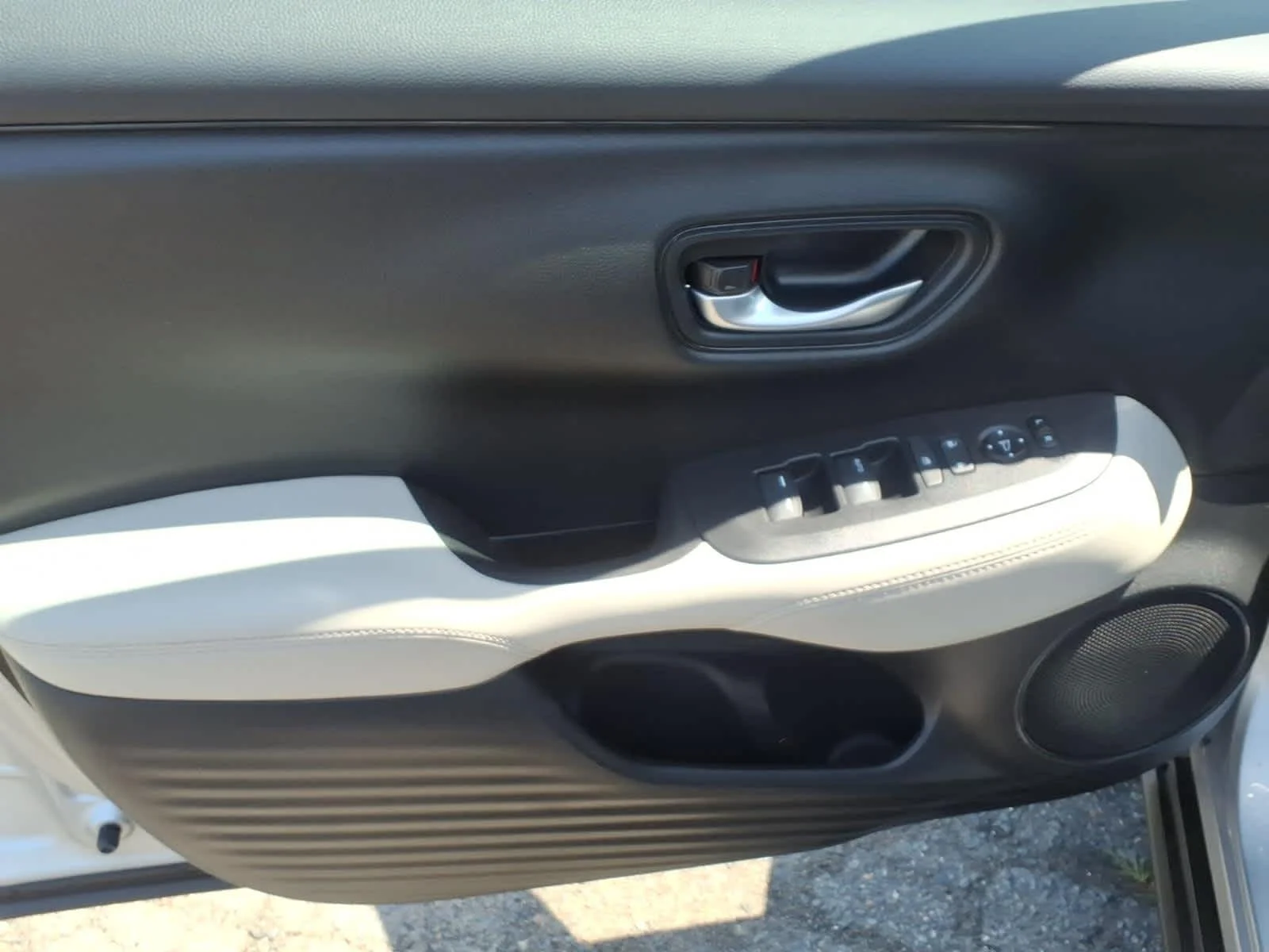 2023 Honda HR-V LX - Photo 16