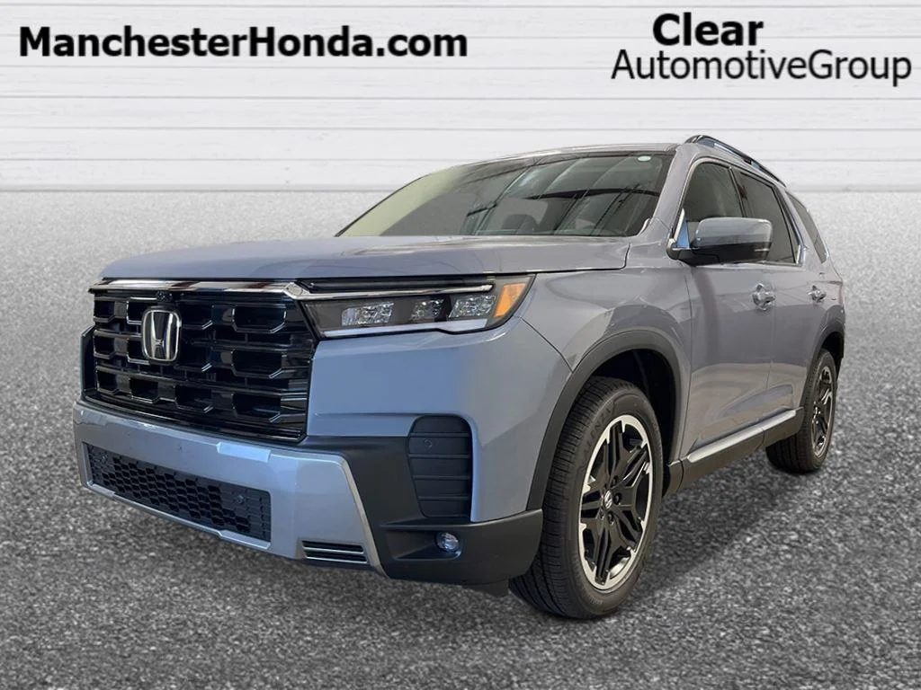 2026 Honda Pilot Touring Blackout AWD's photo